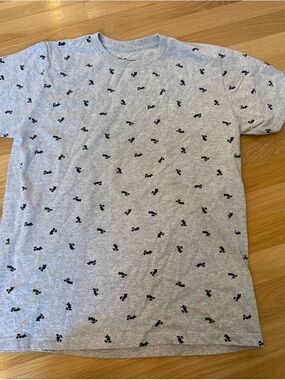 Disney Gray Short-Sleeve Tee with Black Character Print